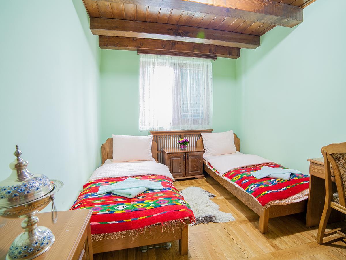 Hotel & Resort Gacka Мойковац Экстерьер фото