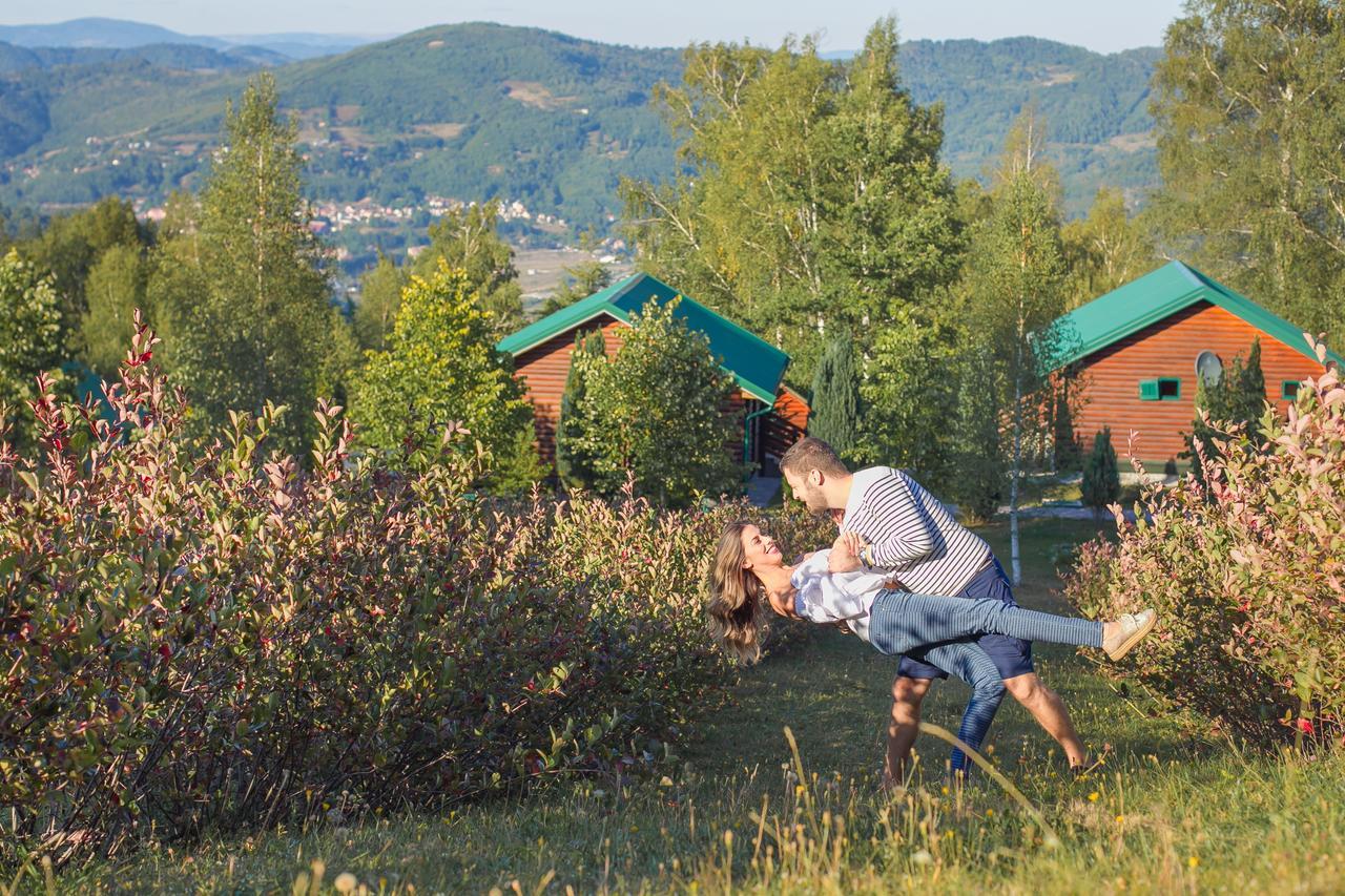 Hotel & Resort Gacka Мойковац Экстерьер фото