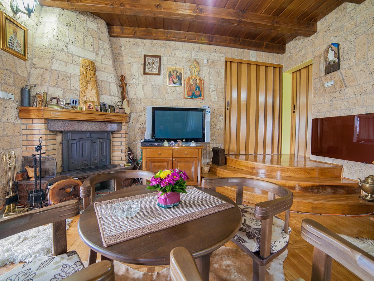 Hotel & Resort Gacka Мойковац Экстерьер фото