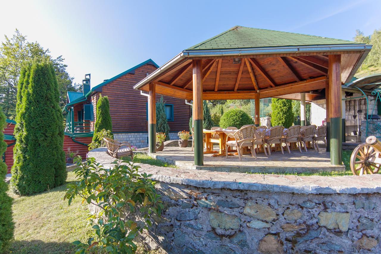 Hotel & Resort Gacka Мойковац Экстерьер фото